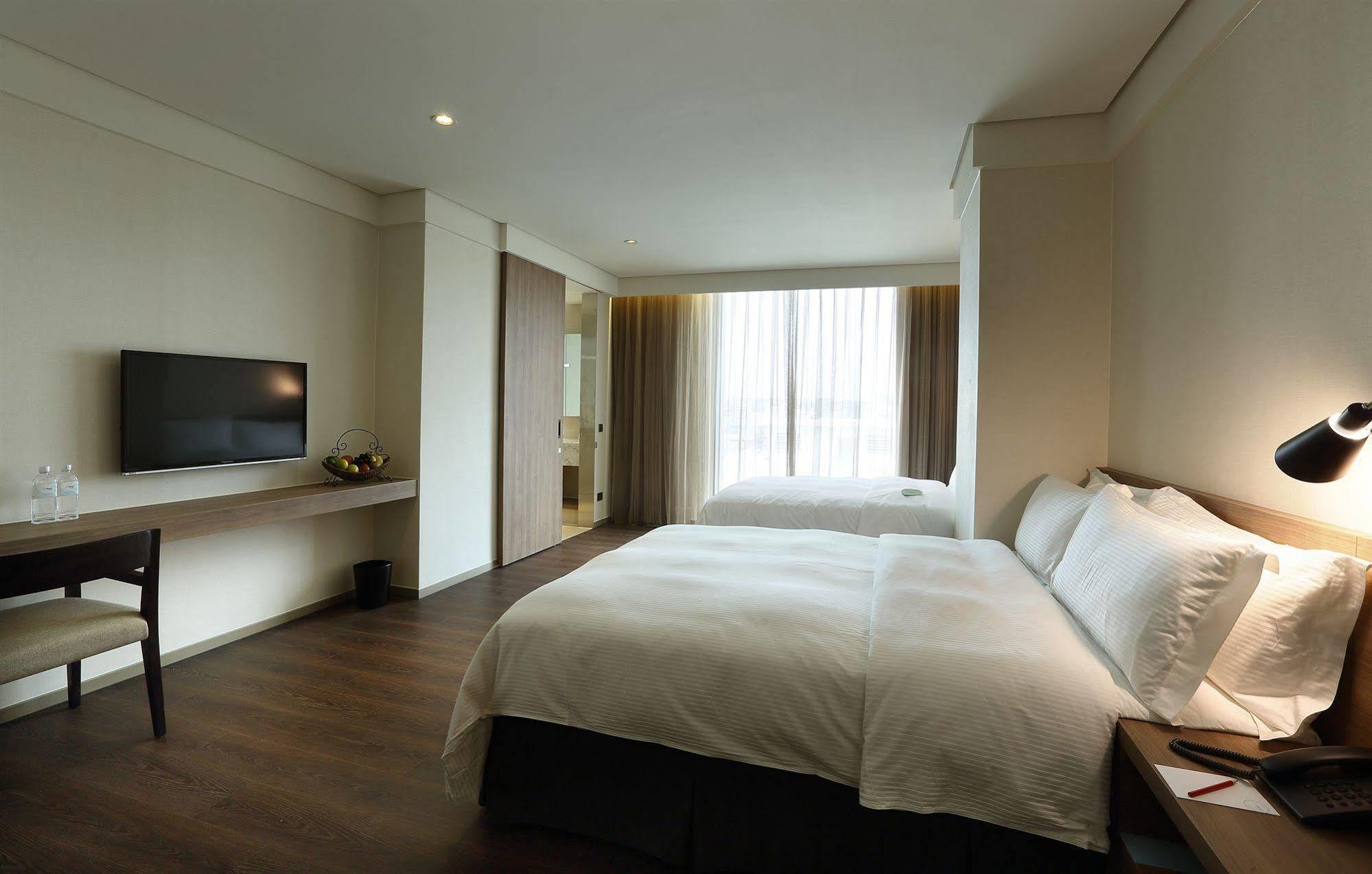 Just Sleep Hualien Zhongzheng Hotel Luaran gambar