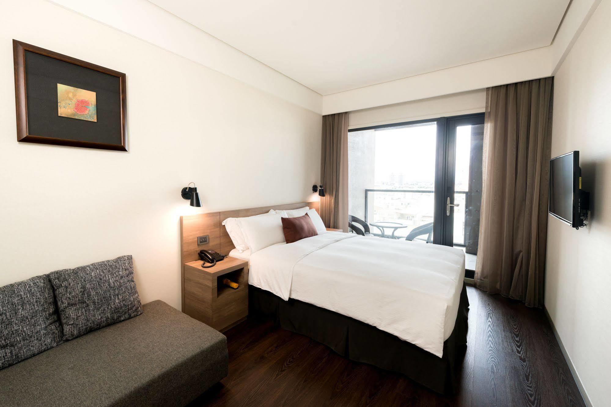 Just Sleep Hualien Zhongzheng Hotel Luaran gambar